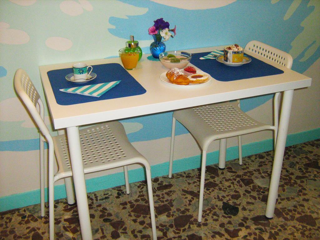 Sirenapop Concept B&B Rivazzurra Di Rimini Екстериор снимка
