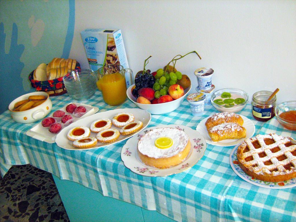 Sirenapop Concept B&B Rivazzurra Di Rimini Екстериор снимка