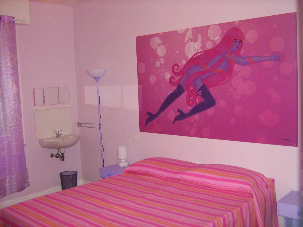 Sirenapop Concept B&B Rivazzurra Di Rimini Стая снимка